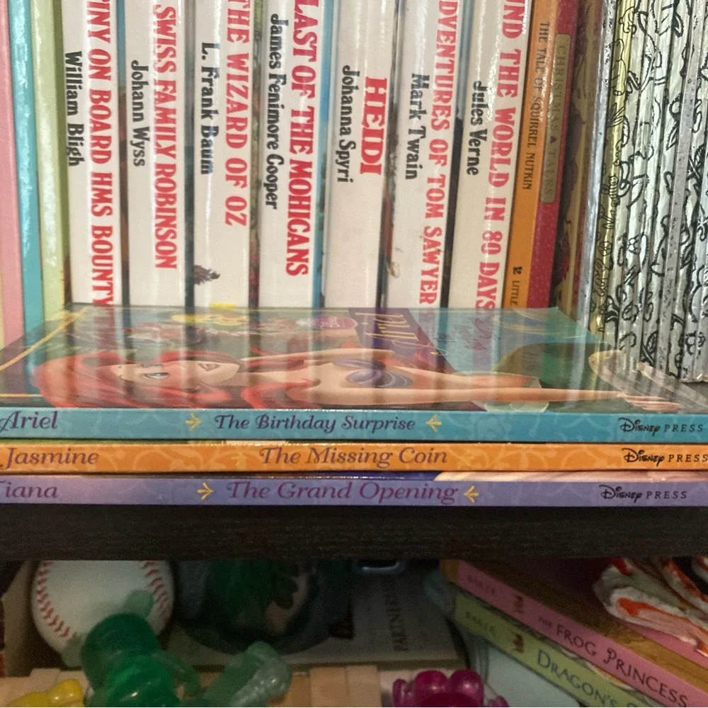 NEW - Disney Princess Illustrated Chapter Book Bundle - Picture 6 of 6